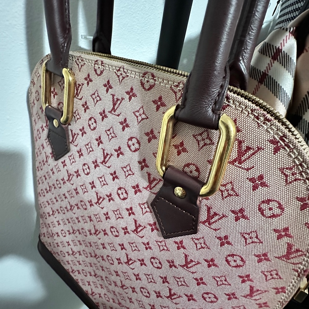 Louis Vuitton Red and Brown Satchel with Signature Pattern Alma - Picture 13 of 13